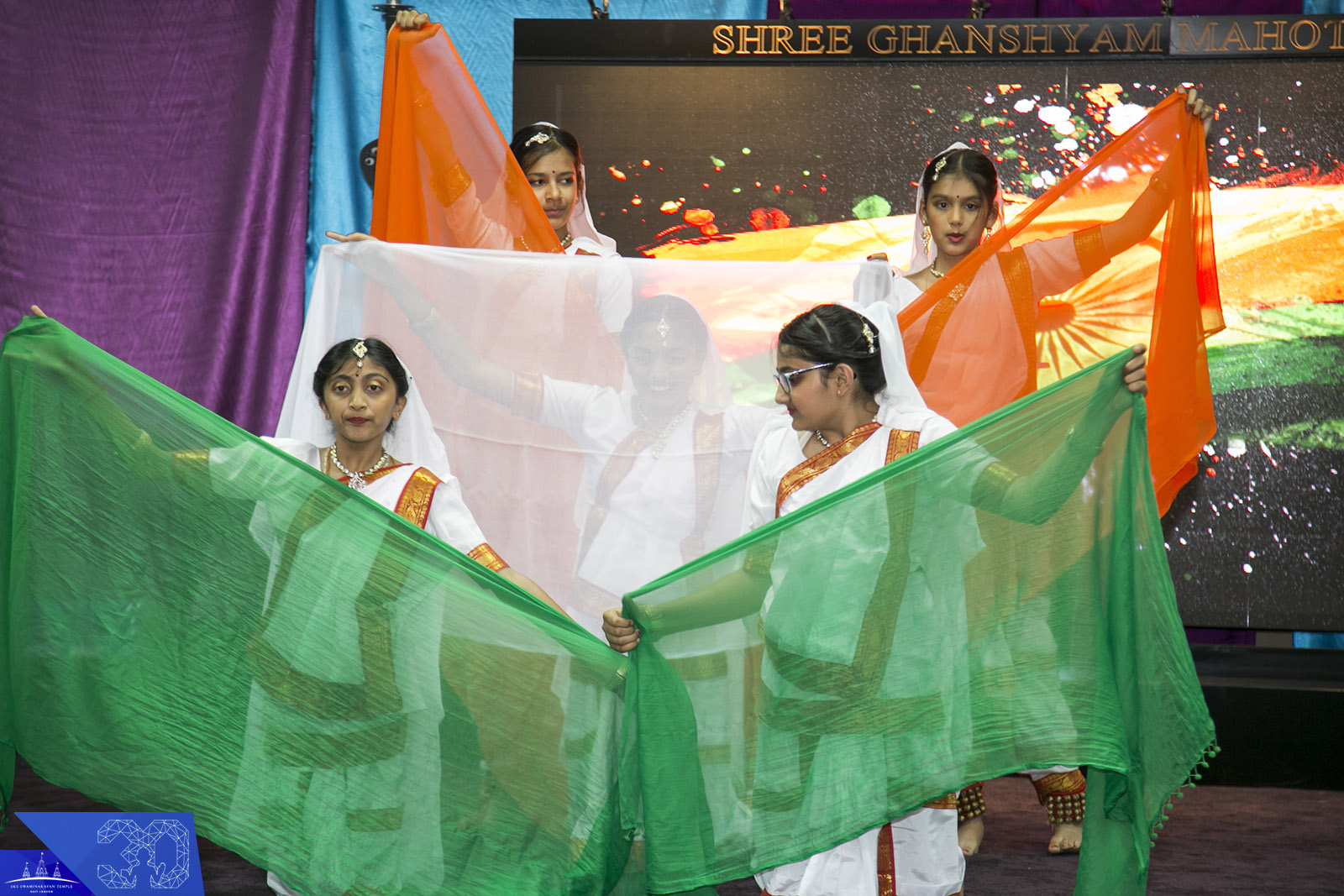 115 copy - ©1987-2017 SKS Swaminarayan Temple East London